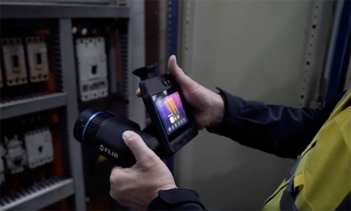 FLIR T865