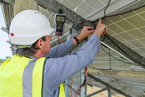 AVO835