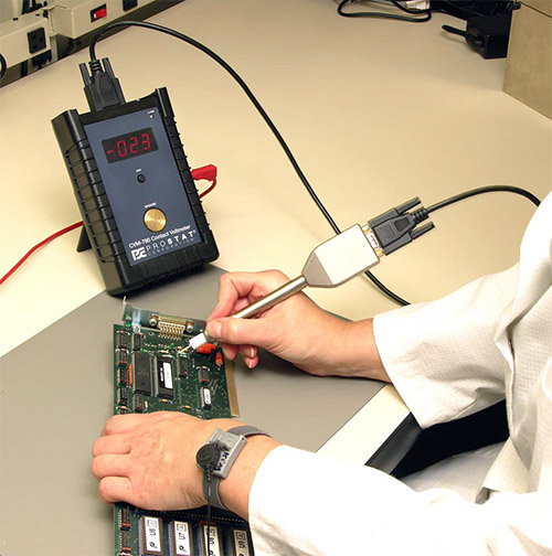 VM-780