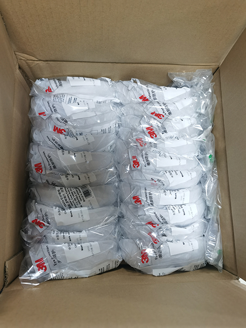 3M10434防护眼镜